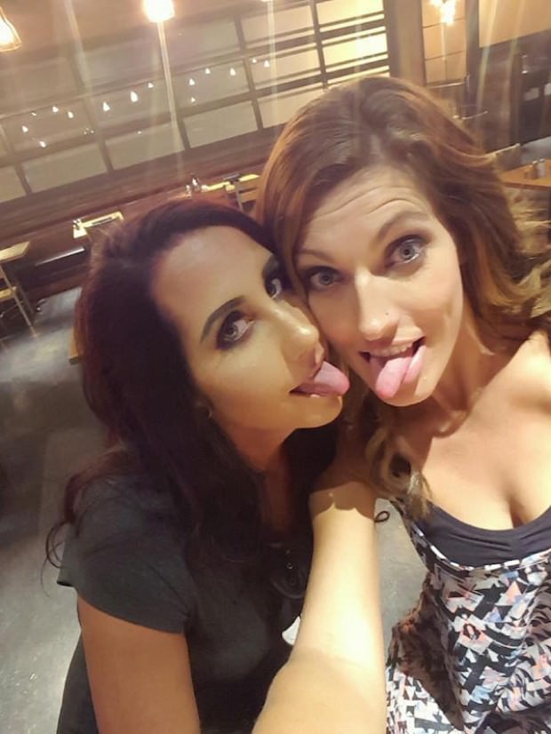 Cougar Lesbian Selfies Lesbian Mirror Selfies Lesbian Selfies Lesbian Selfies Angelina Brill Lesbian Selfies