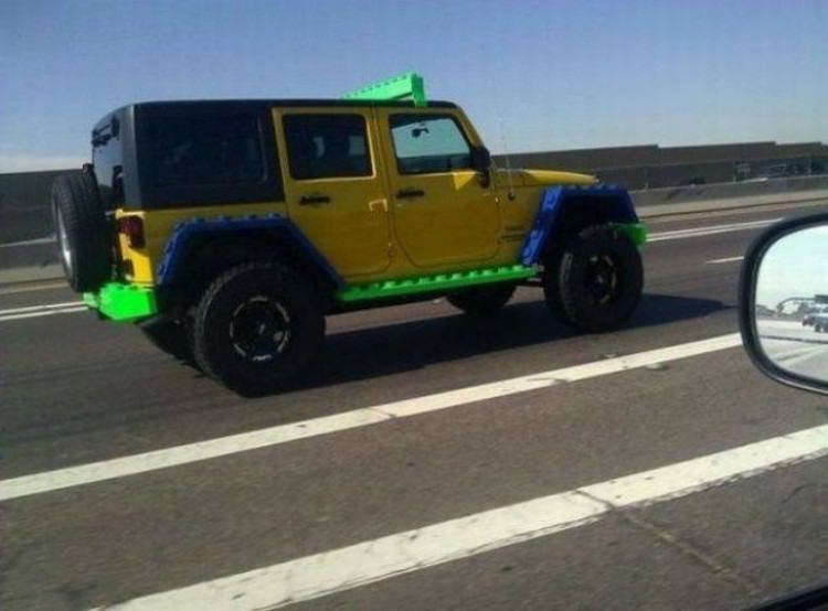 Ladies love Jeeps