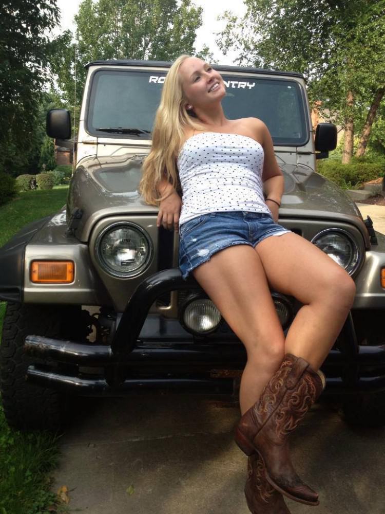 Ladies love Jeeps