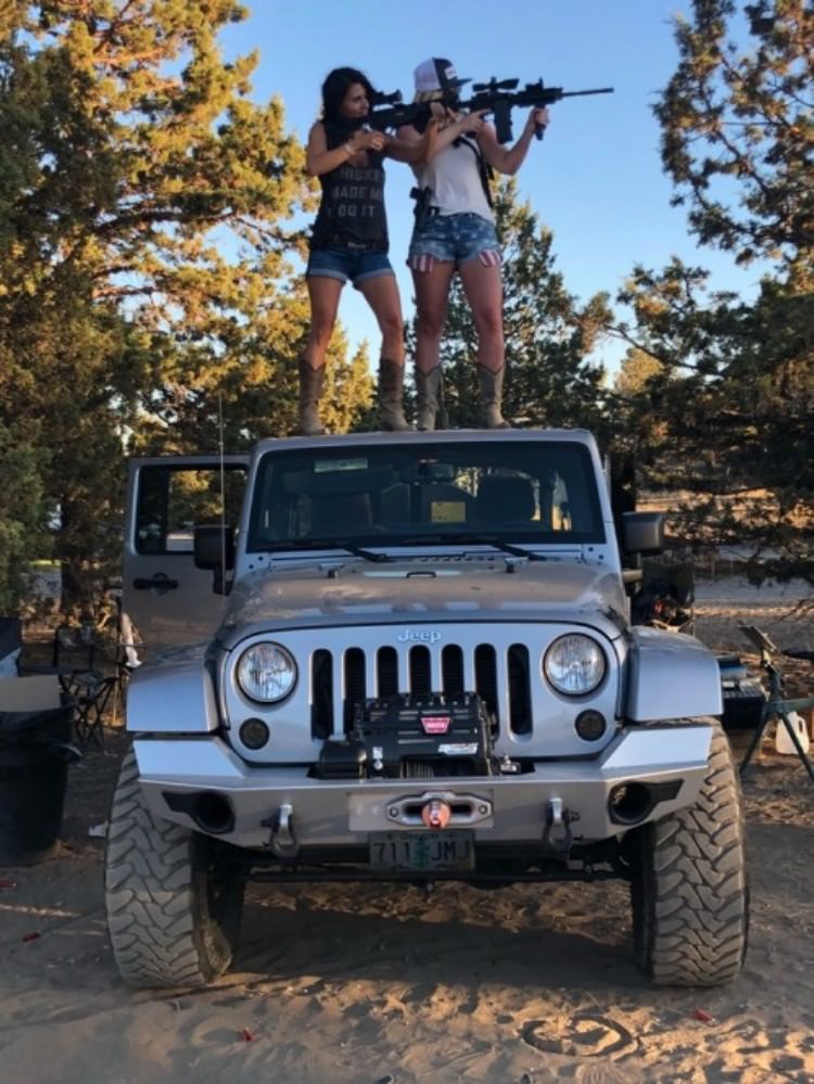 Ladies love Jeeps