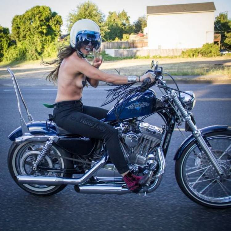 Girls who love Bikes