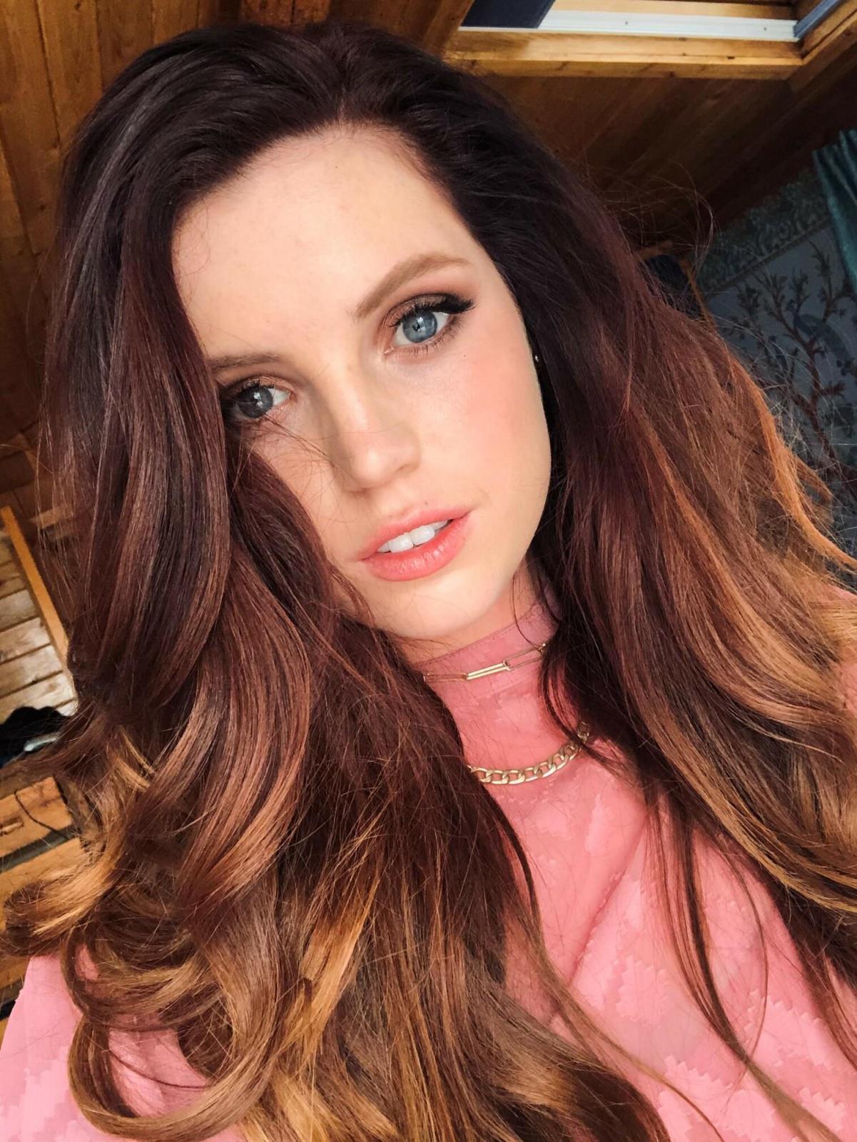  Sydney Sierota.JPG