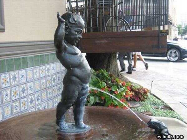 Weird Statue